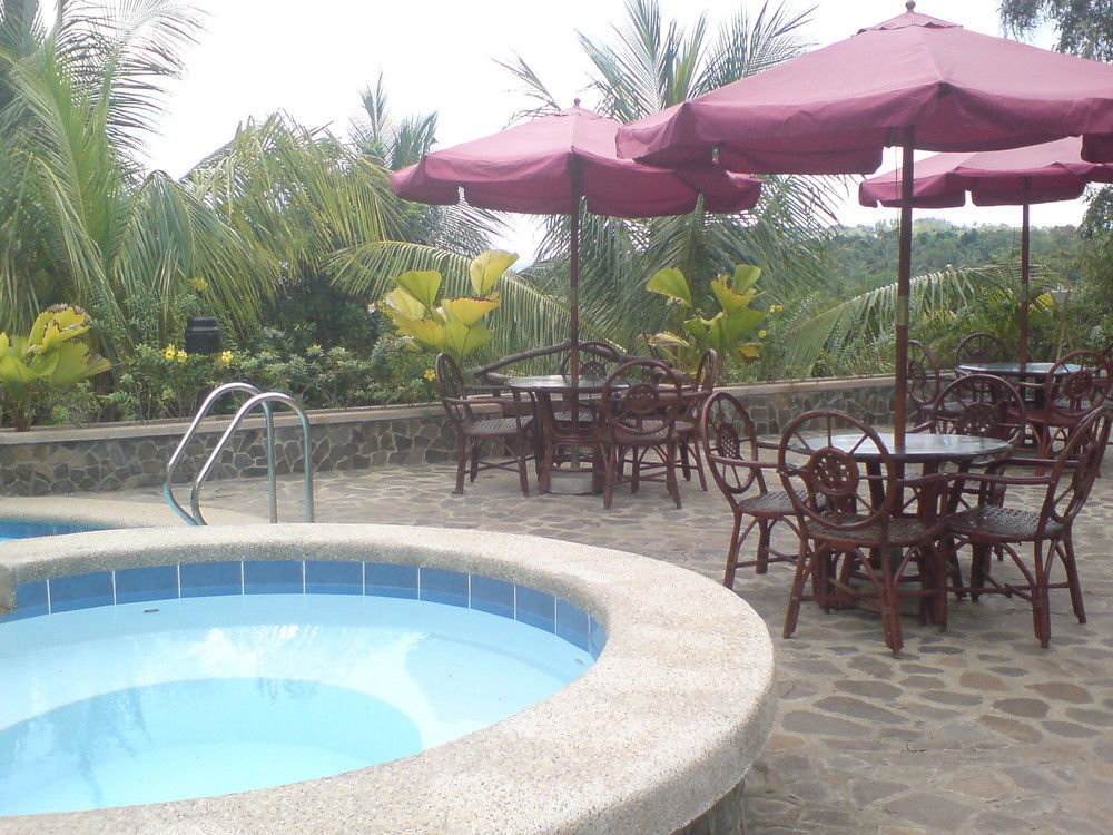 G'S Grand Resort And Convention Center Panglao Kültér fotó