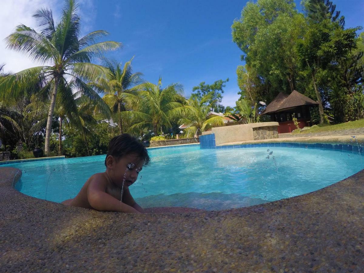 G'S Grand Resort And Convention Center Panglao Kültér fotó