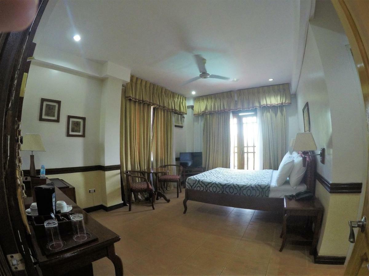G'S Grand Resort And Convention Center Panglao Kültér fotó